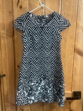 Girls Glamour Black and White Floral Print Dress